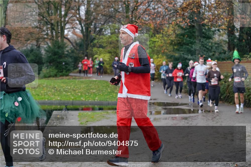 07.12.2025 - St. Pauli X-Mass-Run No. 15 Michael Burmester http://msf.ph/oto/9404875 07.12.2025 11:06:16 Laufen 1 meine-sportfotos.de