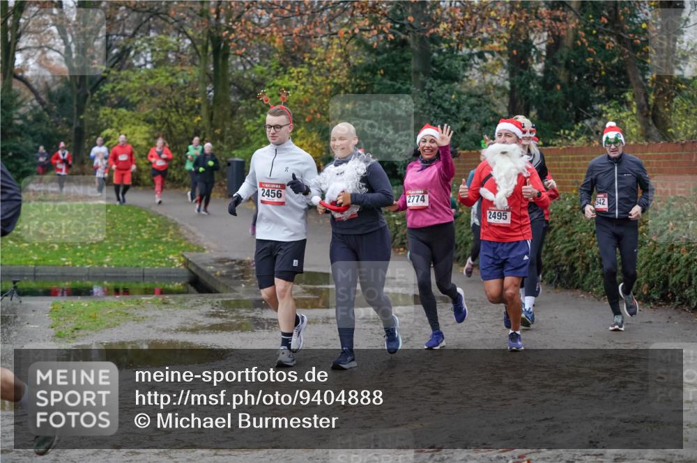 07.12.2025 - St. Pauli X-Mass-Run No. 15 Michael Burmester http://msf.ph/oto/9404888 07.12.2025 11:06:20 Laufen 2456, 2774, 2495, 942 meine-sportfotos.de