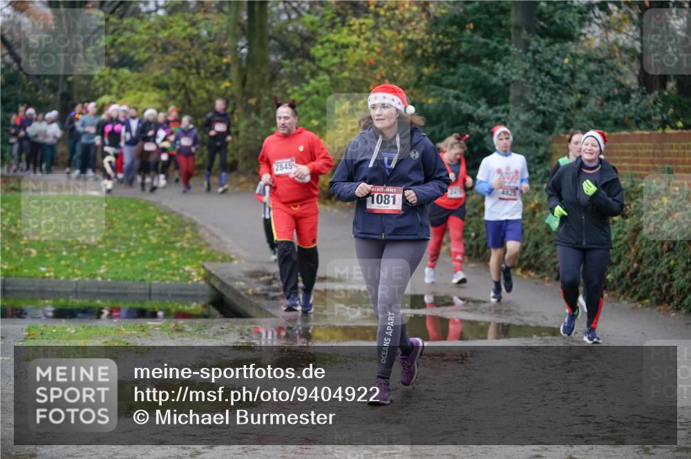 07.12.2025 - St. Pauli X-Mass-Run No. 15 Michael Burmester http://msf.ph/oto/9404922 07.12.2025 11:06:29 Laufen 2845, 1081 meine-sportfotos.de