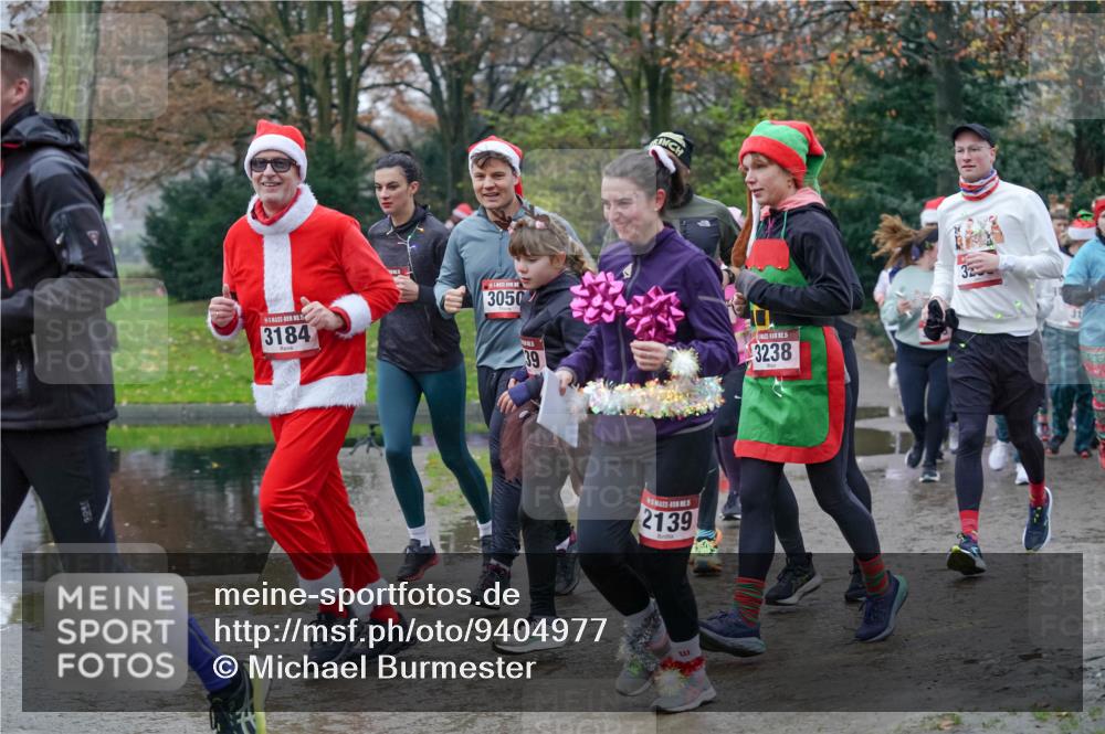 07.12.2025 - St. Pauli X-Mass-Run No. 15 Michael Burmester http://msf.ph/oto/9404977 07.12.2025 11:06:46 Laufen 39, 3238, 31, 15, 3184, 3050, 2139 meine-sportfotos.de