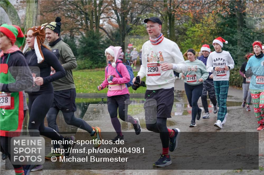 07.12.2025 - St. Pauli X-Mass-Run No. 15 Michael Burmester http://msf.ph/oto/9404981 07.12.2025 11:06:47 Laufen 238, 3290, 3146, 3143, 273, 2285 meine-sportfotos.de