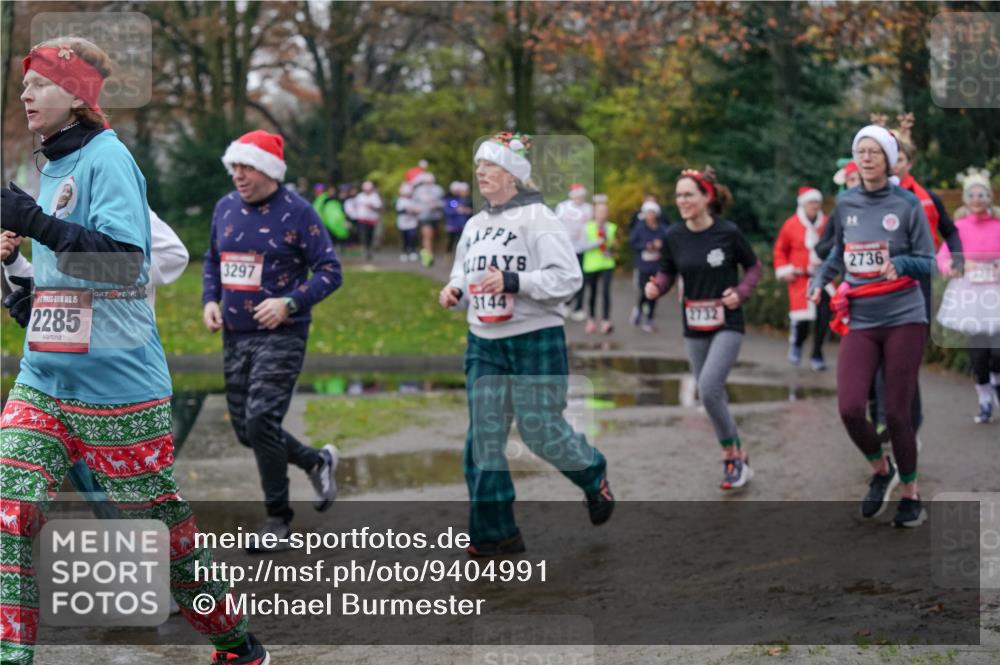 07.12.2025 - St. Pauli X-Mass-Run No. 15 Michael Burmester http://msf.ph/oto/9404991 07.12.2025 11:06:49 Laufen 15, 2285, 3297, 3144, 2732, 2736 meine-sportfotos.de