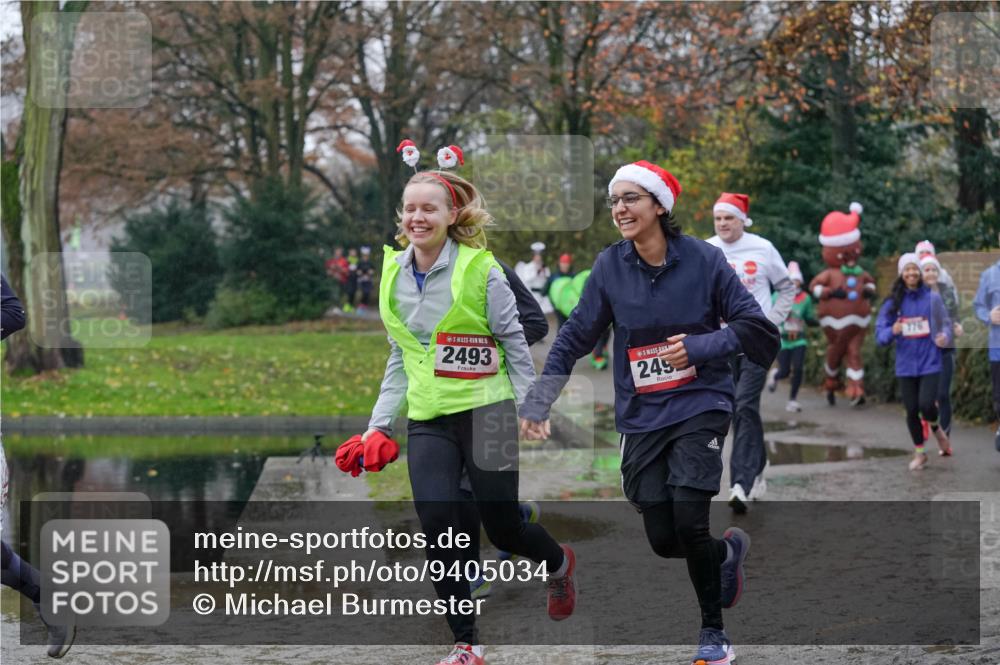 07.12.2025 - St. Pauli X-Mass-Run No. 15 Michael Burmester http://msf.ph/oto/9405034 07.12.2025 11:06:59 Laufen 15, 2493, 249, 776 meine-sportfotos.de