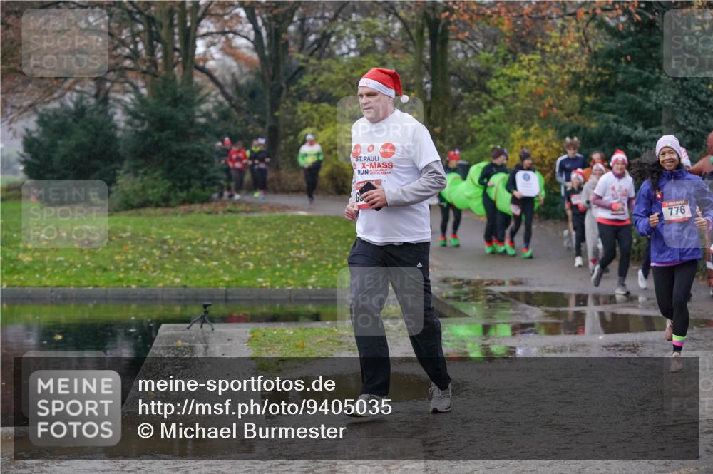 07.12.2025 - St. Pauli X-Mass-Run No. 15 Michael Burmester http://msf.ph/oto/9405035 07.12.2025 11:07:00 Laufen 776 meine-sportfotos.de