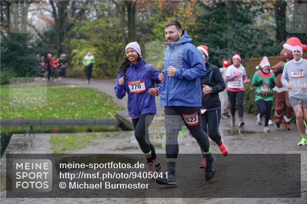 07.12.2025 - St. Pauli X-Mass-Run No. 15 Michael Burmester http://msf.ph/oto/9405041 07.12.2025 11:07:01 Laufen 15, 776, 623, 2572, 4653 meine-sportfotos.de