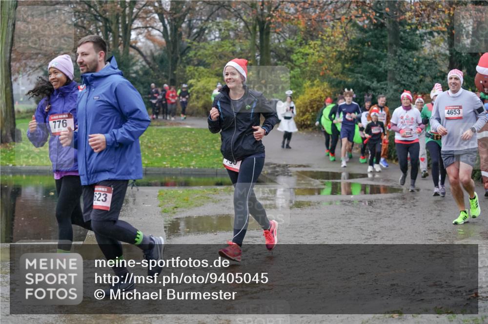 07.12.2025 - St. Pauli X-Mass-Run No. 15 Michael Burmester http://msf.ph/oto/9405045 07.12.2025 11:07:02 Laufen 776, 623, 4653 meine-sportfotos.de