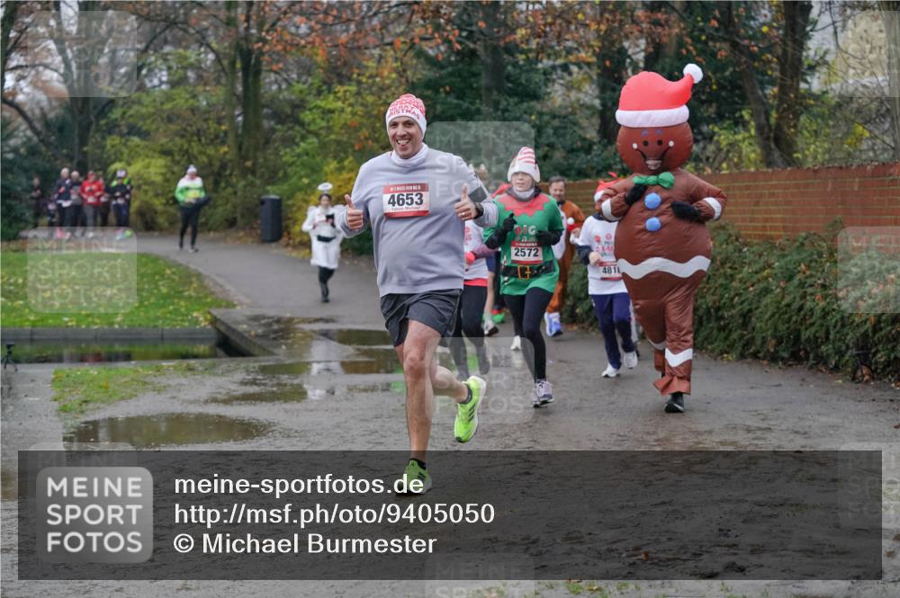 07.12.2025 - St. Pauli X-Mass-Run No. 15 Michael Burmester http://msf.ph/oto/9405050 07.12.2025 11:07:03 Laufen 4653, 2572, 481 meine-sportfotos.de