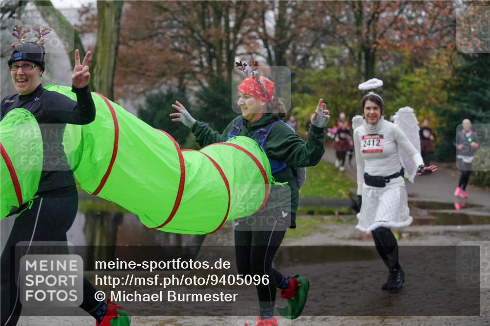 07.12.2025 - St. Pauli X-Mass-Run No. 15 Michael Burmester http://msf.ph/oto/9405096 07.12.2025 11:07:13 Laufen 2412 meine-sportfotos.de