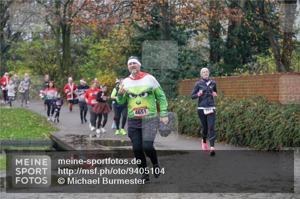 07.12.2025 - St. Pauli X-Mass-Run No. 15 Michael Burmester http://msf.ph/oto/9405104 07.12.2025 11:07:15 Laufen 4651, 704 meine-sportfotos.de