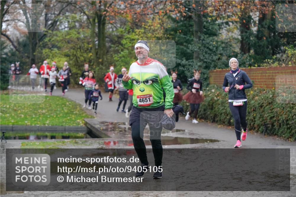 07.12.2025 - St. Pauli X-Mass-Run No. 15 Michael Burmester http://msf.ph/oto/9405105 07.12.2025 11:07:16 Laufen 4651, 70 meine-sportfotos.de
