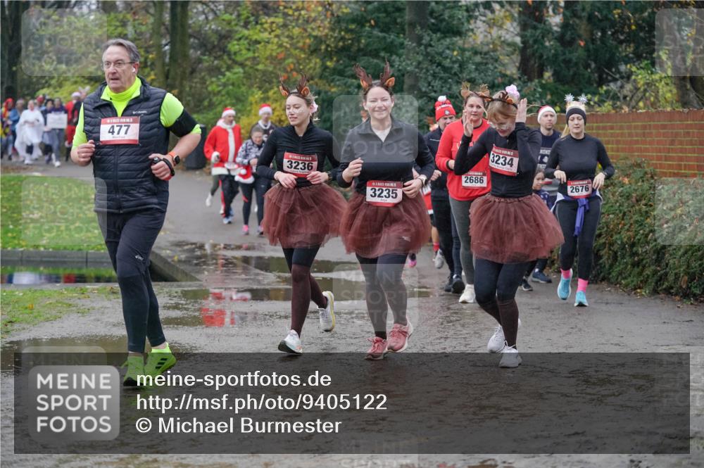 07.12.2025 - St. Pauli X-Mass-Run No. 15 Michael Burmester http://msf.ph/oto/9405122 07.12.2025 11:07:22 Laufen 477, 3236, 3235, 2686, 3234, 2676 meine-sportfotos.de