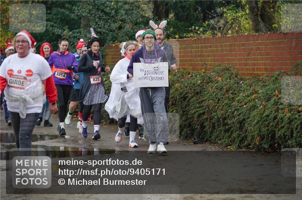 07.12.2025 - St. Pauli X-Mass-Run No. 15 Michael Burmester http://msf.ph/oto/9405171 07.12.2025 11:07:37 Laufen 3254, 825 meine-sportfotos.de