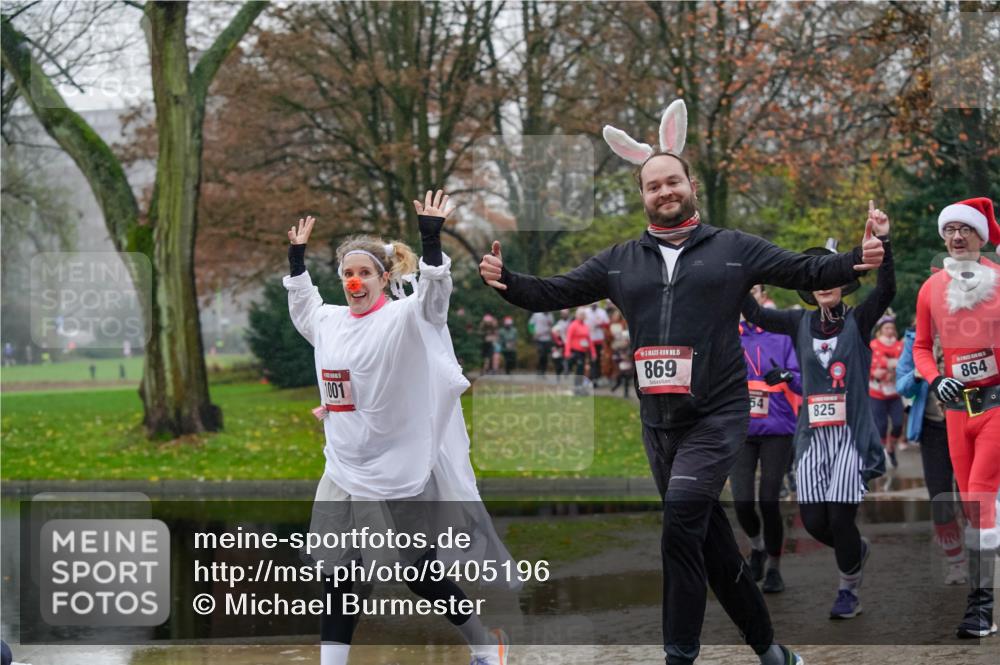 07.12.2025 - St. Pauli X-Mass-Run No. 15 Michael Burmester http://msf.ph/oto/9405196 07.12.2025 11:07:42 Laufen 1001, 15, 869, 54, 825, 864 meine-sportfotos.de