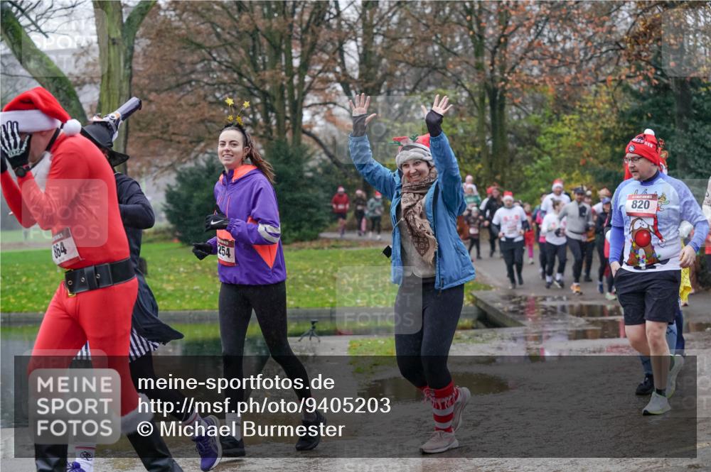 07.12.2025 - St. Pauli X-Mass-Run No. 15 Michael Burmester http://msf.ph/oto/9405203 07.12.2025 11:07:44 Laufen 864, 00, 254, 820 meine-sportfotos.de