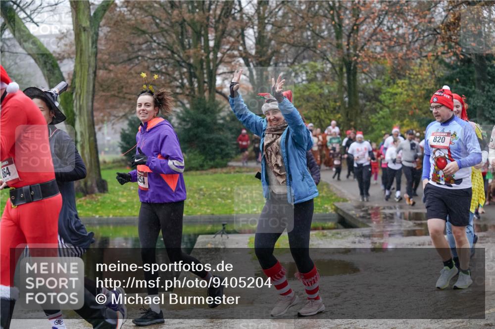 07.12.2025 - St. Pauli X-Mass-Run No. 15 Michael Burmester http://msf.ph/oto/9405204 07.12.2025 11:07:44 Laufen 864, 254, 820 meine-sportfotos.de