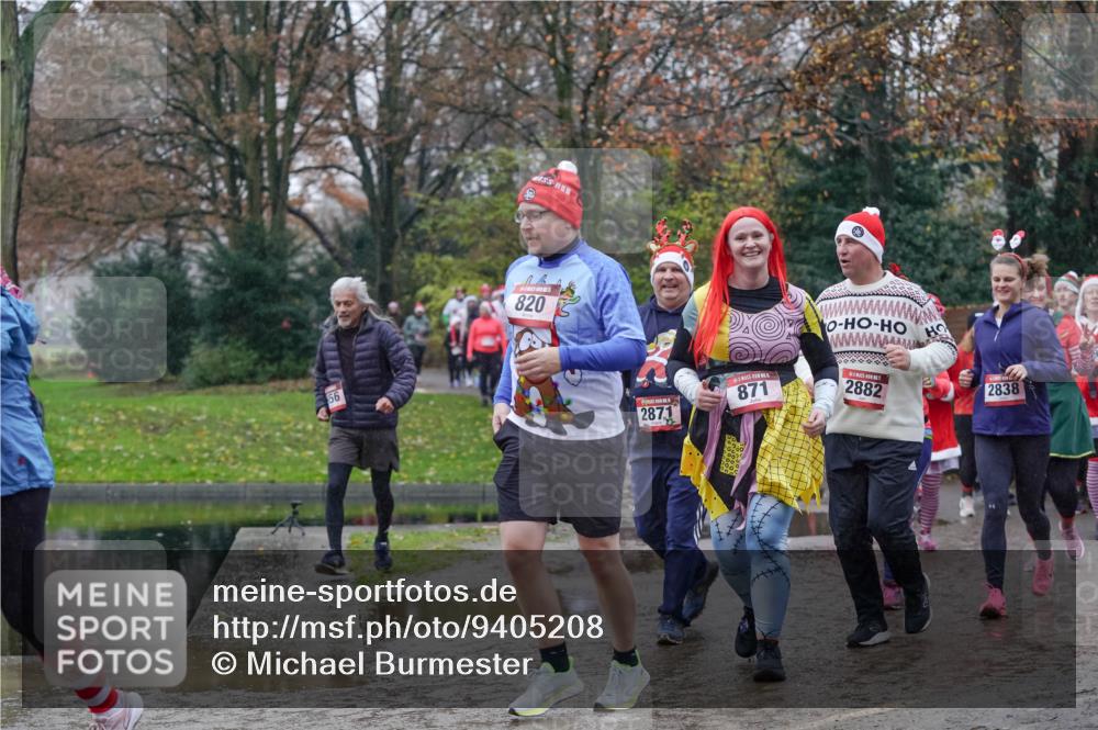 07.12.2025 - St. Pauli X-Mass-Run No. 15 Michael Burmester http://msf.ph/oto/9405208 07.12.2025 11:07:45 Laufen 56, 820, 2871, 871, 2882, 2838 meine-sportfotos.de