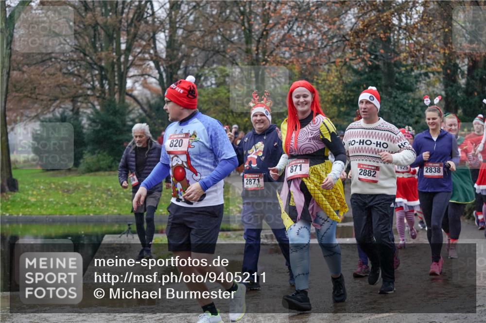 07.12.2025 - St. Pauli X-Mass-Run No. 15 Michael Burmester http://msf.ph/oto/9405211 07.12.2025 11:07:45 Laufen 66, 820, 2871, 871, 2882, 1925, 2838 meine-sportfotos.de