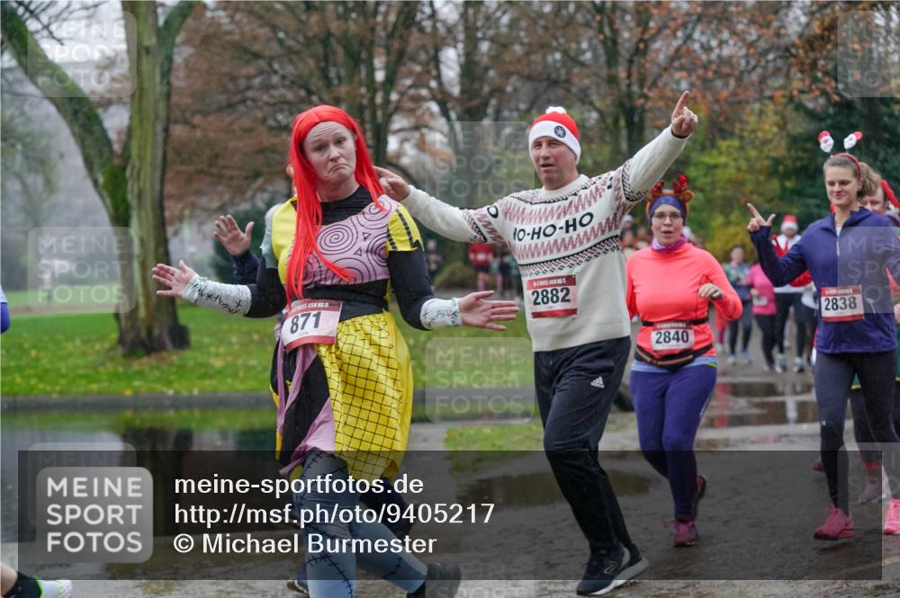 07.12.2025 - St. Pauli X-Mass-Run No. 15 Michael Burmester http://msf.ph/oto/9405217 07.12.2025 11:07:46 Laufen 15, 871, 10, 5, 2882, 2840, 2838 meine-sportfotos.de