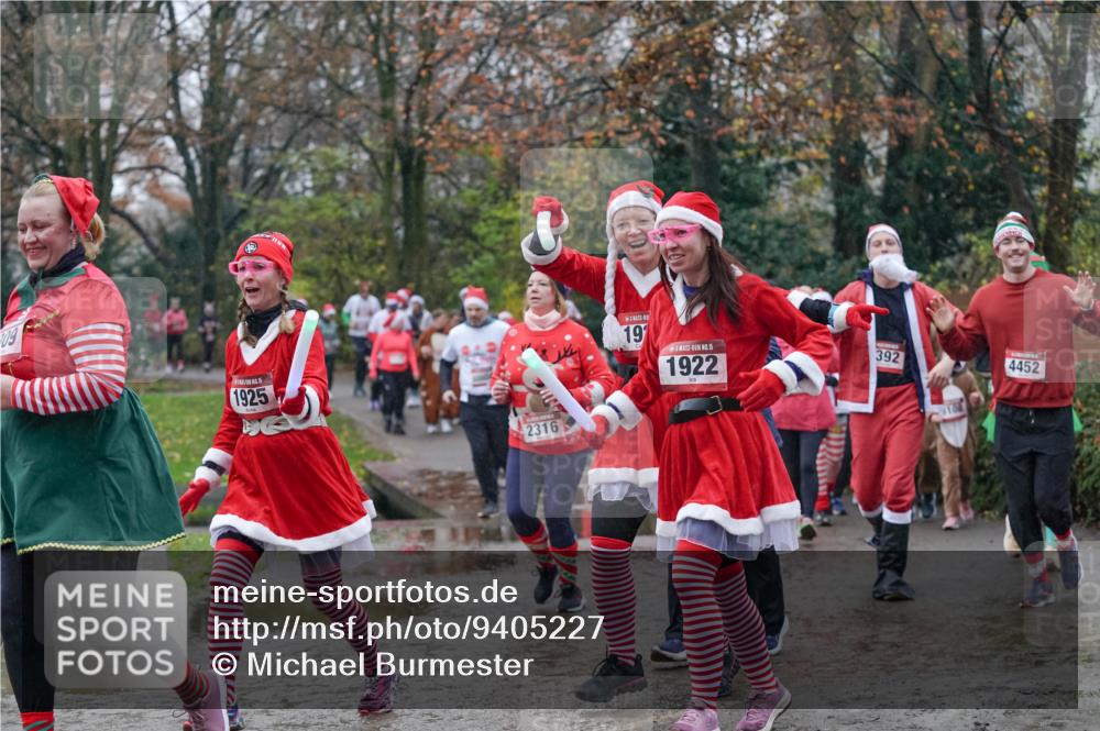 07.12.2025 - St. Pauli X-Mass-Run No. 15 Michael Burmester http://msf.ph/oto/9405227 07.12.2025 11:07:49 Laufen 1925, 2316, 191, 15, 1922, 392, 4452 meine-sportfotos.de