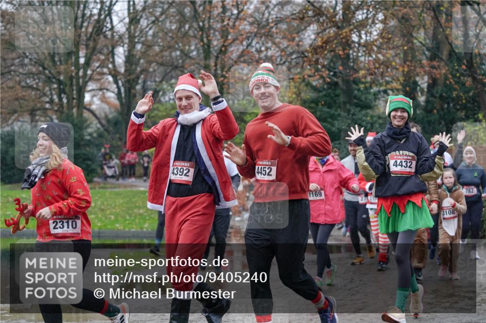 07.12.2025 - St. Pauli X-Mass-Run No. 15 Michael Burmester http://msf.ph/oto/9405240 07.12.2025 11:07:51 Laufen 2310, 15, 4392, 15, 4452, 1169, 4432, 3108, 782 meine-sportfotos.de