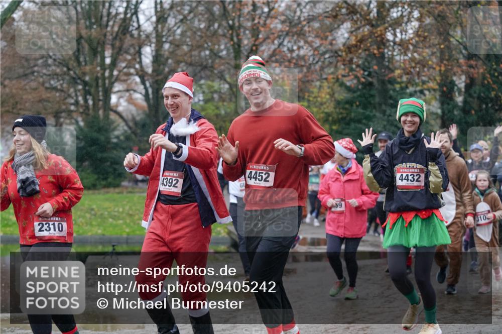 07.12.2025 - St. Pauli X-Mass-Run No. 15 Michael Burmester http://msf.ph/oto/9405242 07.12.2025 11:07:51 Laufen 15, 2310, 5, 4392, 15, 4452, 59, 15, 4432, 310 meine-sportfotos.de