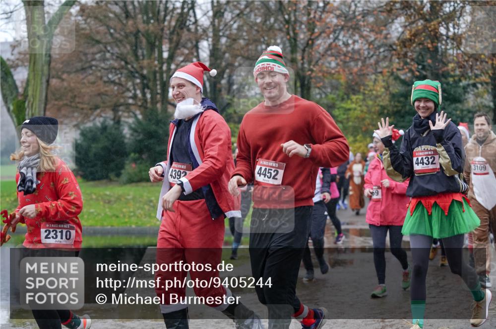 07.12.2025 - St. Pauli X-Mass-Run No. 15 Michael Burmester http://msf.ph/oto/9405244 07.12.2025 11:07:51 Laufen 15, 2310, 15, 4392, 15, 4452, 69, 15, 4432, 3109 meine-sportfotos.de
