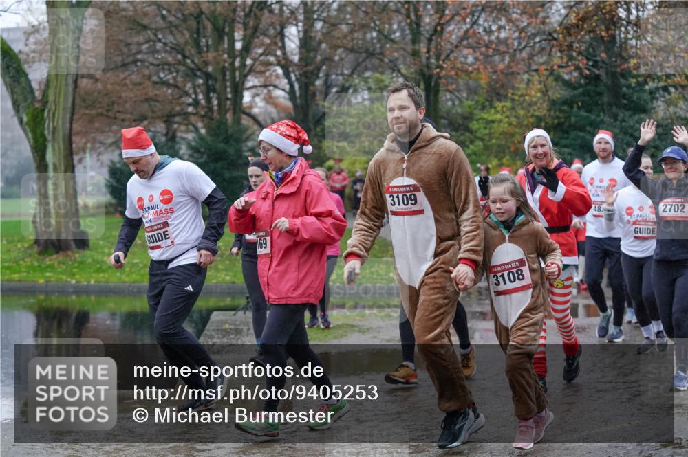 07.12.2025 - St. Pauli X-Mass-Run No. 15 Michael Burmester http://msf.ph/oto/9405253 07.12.2025 11:07:53 Laufen 169, 15, 3109, 15, 3108, 48, 2702 meine-sportfotos.de