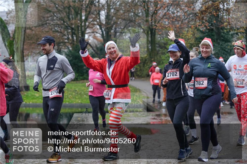 07.12.2025 - St. Pauli X-Mass-Run No. 15 Michael Burmester http://msf.ph/oto/9405260 07.12.2025 11:07:54 Laufen 270, 168, 15, 2702, 15, 782, 838 meine-sportfotos.de