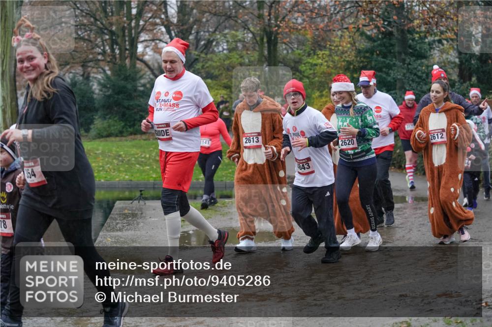 07.12.2025 - St. Pauli X-Mass-Run No. 15 Michael Burmester http://msf.ph/oto/9405286 07.12.2025 11:08:00 Laufen 78, 354, 1141, 2613, 2620, 843, 3177, 2612 meine-sportfotos.de