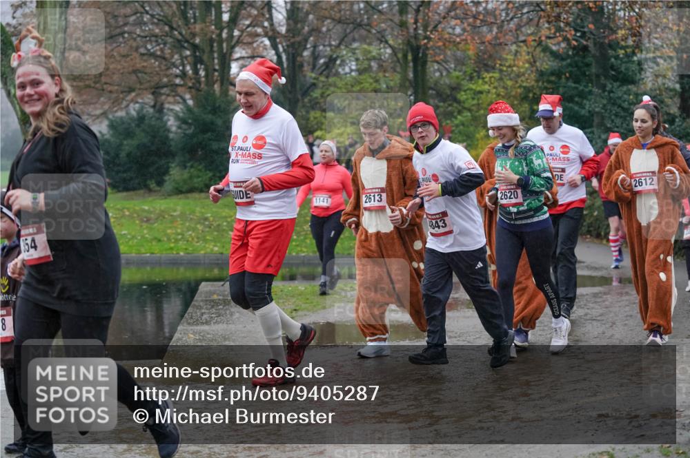 07.12.2025 - St. Pauli X-Mass-Run No. 15 Michael Burmester http://msf.ph/oto/9405287 07.12.2025 11:08:00 Laufen 8, 154, 0, 1141, 2613, 2620, 843, 0, 2612 meine-sportfotos.de