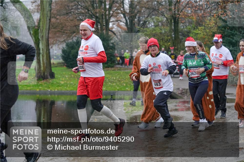 07.12.2025 - St. Pauli X-Mass-Run No. 15 Michael Burmester http://msf.ph/oto/9405290 07.12.2025 11:08:00 Laufen 262, 843, 2612 meine-sportfotos.de