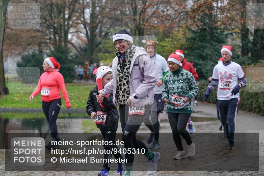 07.12.2025 - St. Pauli X-Mass-Run No. 15 Michael Burmester http://msf.ph/oto/9405310 07.12.2025 11:08:04 Laufen 1141, 15, 284, 2202, 464, 4844 meine-sportfotos.de
