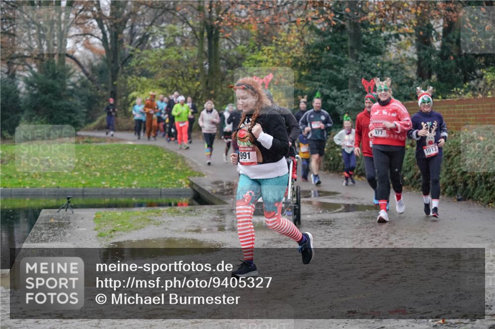 07.12.2025 - St. Pauli X-Mass-Run No. 15 Michael Burmester http://msf.ph/oto/9405327 07.12.2025 11:08:09 Laufen 991, 977, 1013 meine-sportfotos.de