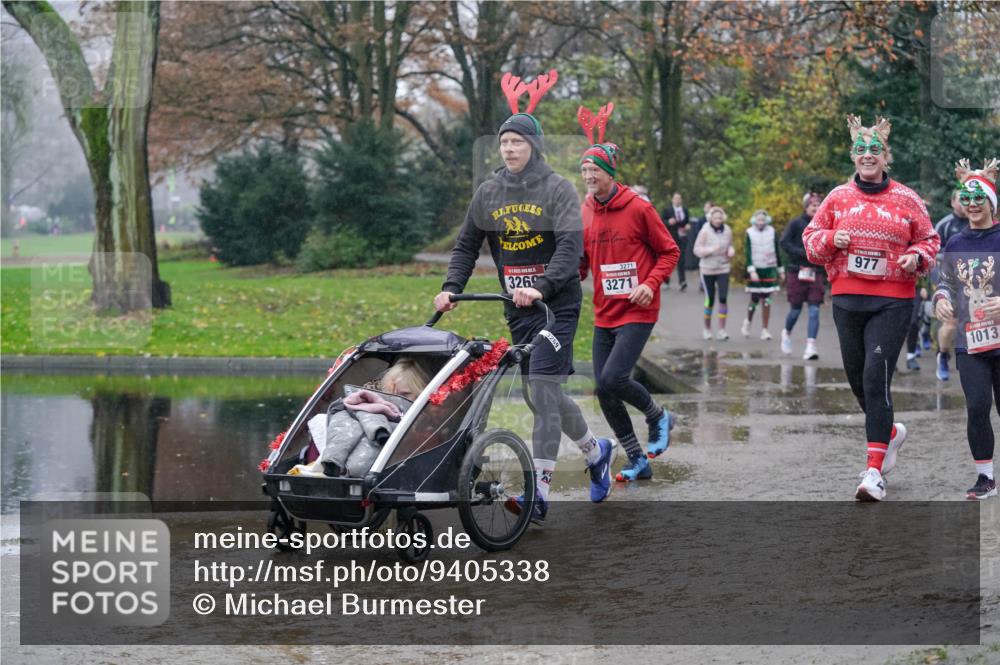 07.12.2025 - St. Pauli X-Mass-Run No. 15 Michael Burmester http://msf.ph/oto/9405338 07.12.2025 11:08:11 Laufen 3269, 3271, 977, 3271, 1013 meine-sportfotos.de