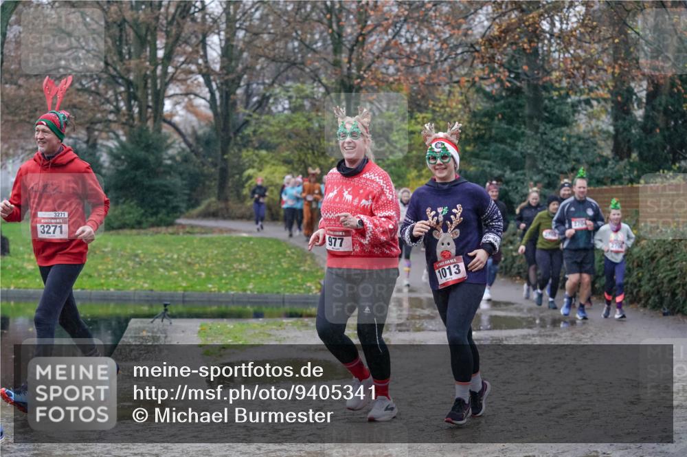 07.12.2025 - St. Pauli X-Mass-Run No. 15 Michael Burmester http://msf.ph/oto/9405341 07.12.2025 11:08:12 Laufen 3271, 5, 3271, 977, 1013, 2704, 270 meine-sportfotos.de