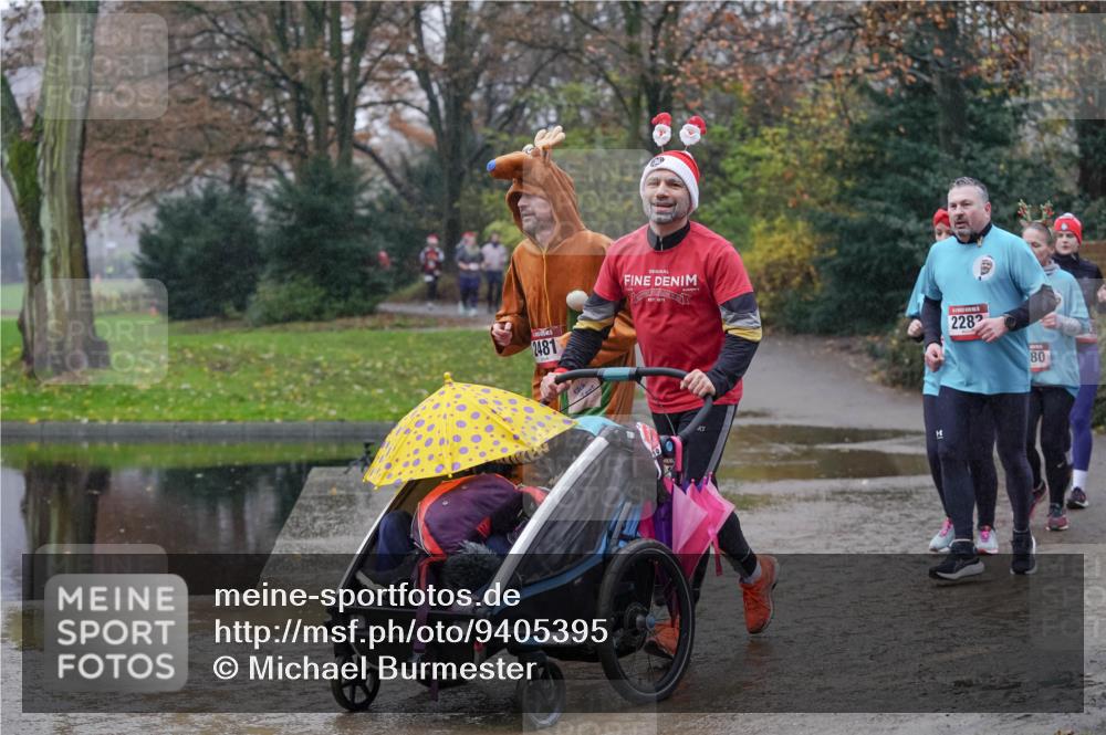 07.12.2025 - St. Pauli X-Mass-Run No. 15 Michael Burmester http://msf.ph/oto/9405395 07.12.2025 11:08:28 Laufen 2481, 228, 80 meine-sportfotos.de