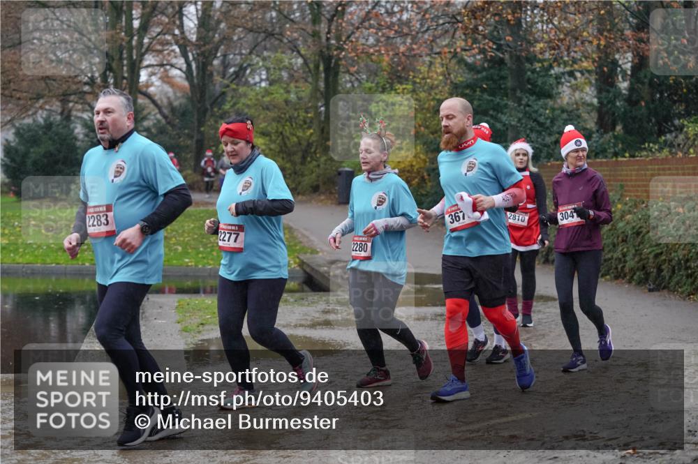 07.12.2025 - St. Pauli X-Mass-Run No. 15 Michael Burmester http://msf.ph/oto/9405403 07.12.2025 11:08:30 Laufen 2283, 15, 2277, 2280, 367, 2810, 304 meine-sportfotos.de