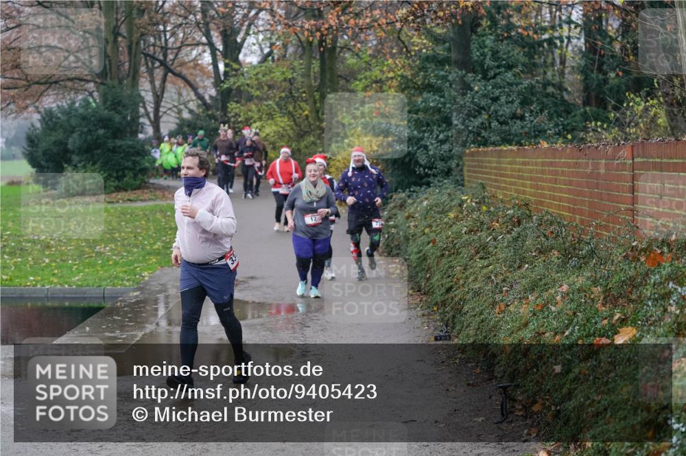 07.12.2025 - St. Pauli X-Mass-Run No. 15 Michael Burmester http://msf.ph/oto/9405423 07.12.2025 11:08:43 Laufen 12 meine-sportfotos.de