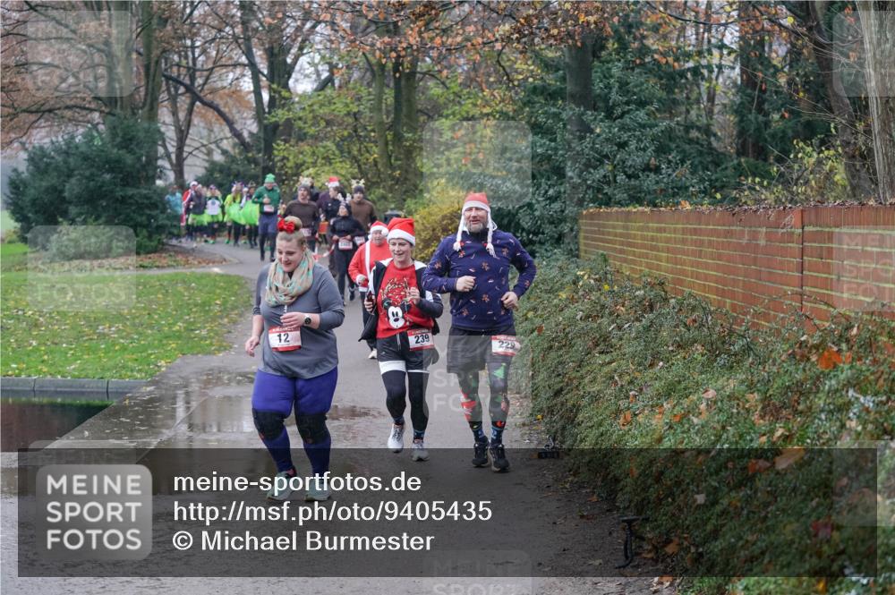 07.12.2025 - St. Pauli X-Mass-Run No. 15 Michael Burmester http://msf.ph/oto/9405435 07.12.2025 11:08:47 Laufen 12, 239, 229 meine-sportfotos.de