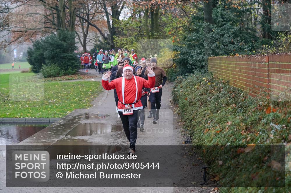 07.12.2025 - St. Pauli X-Mass-Run No. 15 Michael Burmester http://msf.ph/oto/9405444 07.12.2025 11:08:52 Laufen 1533, 2467 meine-sportfotos.de