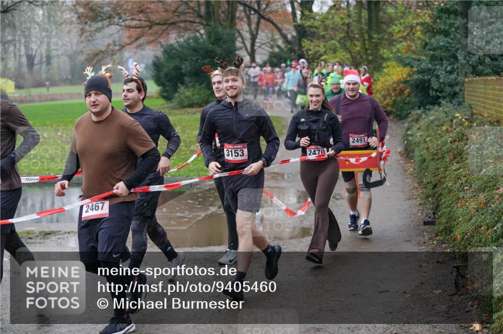 07.12.2025 - St. Pauli X-Mass-Run No. 15 Michael Burmester http://msf.ph/oto/9405460 07.12.2025 11:08:56 Laufen 2467, 15, 3153, 2470, 2491 meine-sportfotos.de