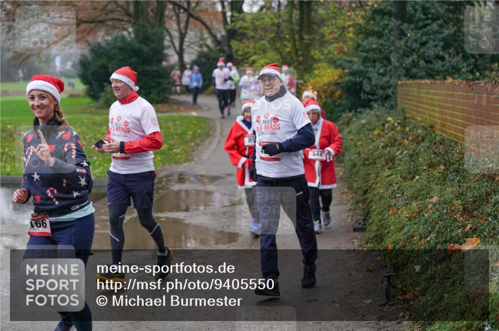 07.12.2025 - St. Pauli X-Mass-Run No. 15 Michael Burmester http://msf.ph/oto/9405550 07.12.2025 11:09:18 Laufen 166, 85, 544 meine-sportfotos.de