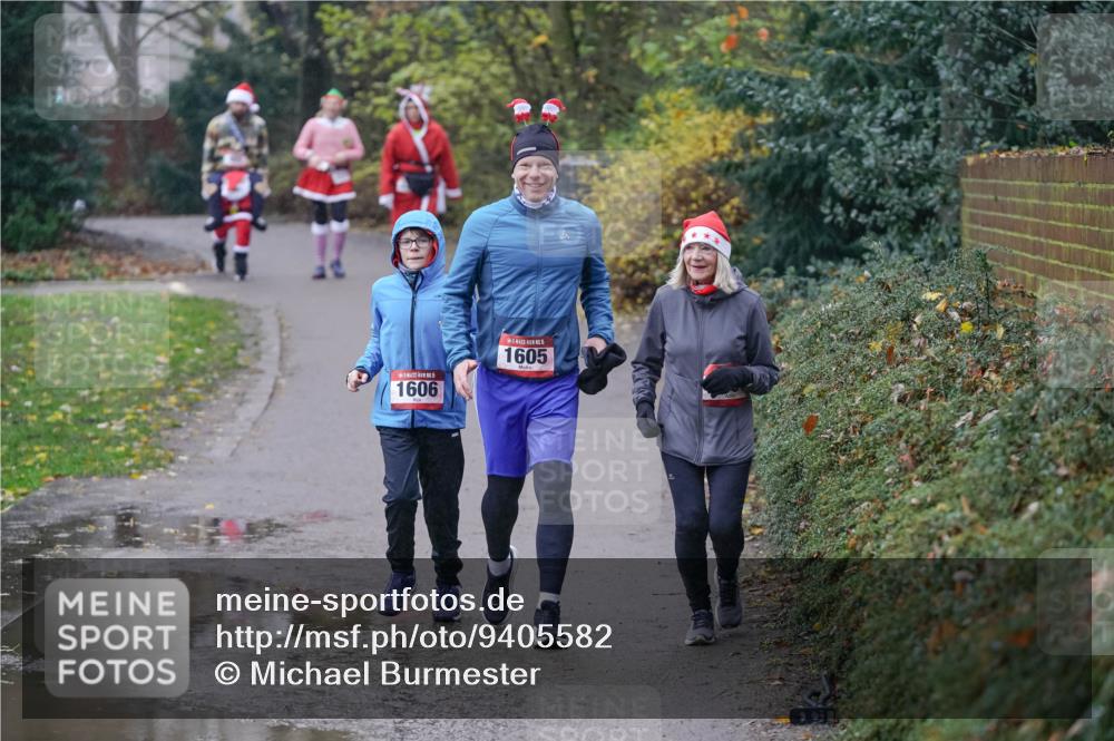 07.12.2025 - St. Pauli X-Mass-Run No. 15 Michael Burmester http://msf.ph/oto/9405582 07.12.2025 11:09:32 Laufen 1606, 1605 meine-sportfotos.de