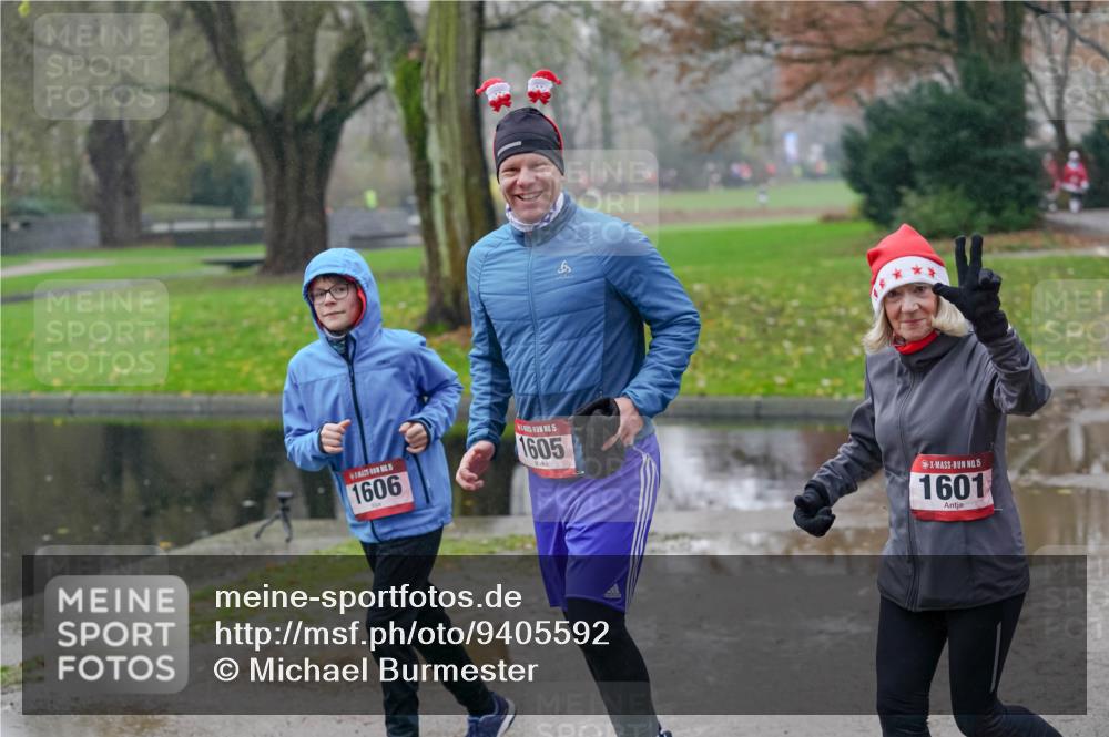 07.12.2025 - St. Pauli X-Mass-Run No. 15 Michael Burmester http://msf.ph/oto/9405592 07.12.2025 11:09:36 Laufen 15, 1606, 15, 1605, 15, 1601 meine-sportfotos.de