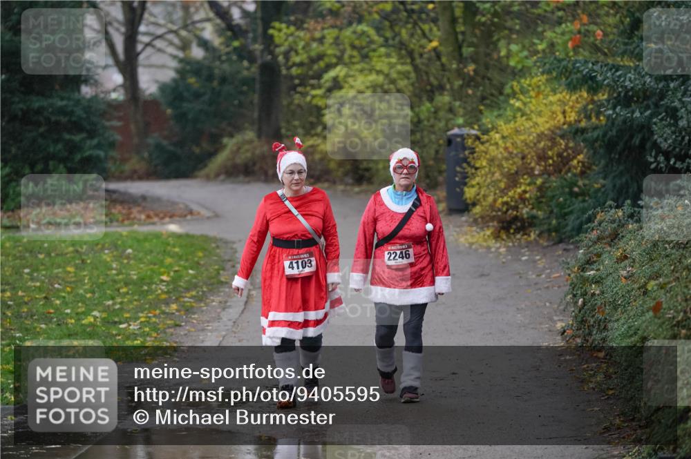 07.12.2025 - St. Pauli X-Mass-Run No. 15 Michael Burmester http://msf.ph/oto/9405595 07.12.2025 11:10:04 Laufen 1177, 4103, 2246 meine-sportfotos.de