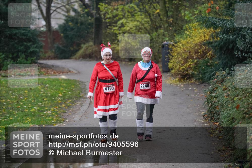 07.12.2025 - St. Pauli X-Mass-Run No. 15 Michael Burmester http://msf.ph/oto/9405596 07.12.2025 11:10:04 Laufen 077, 4103, 2246 meine-sportfotos.de