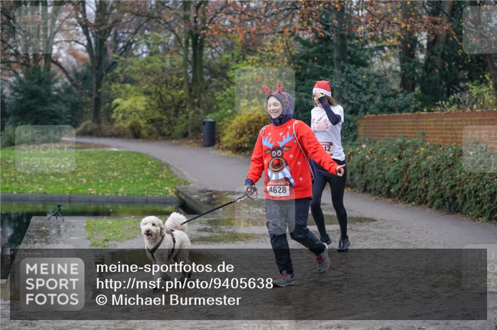 07.12.2025 - St. Pauli X-Mass-Run No. 15 Michael Burmester http://msf.ph/oto/9405638 07.12.2025 11:11:58 Laufen 15, 4628, 42 meine-sportfotos.de