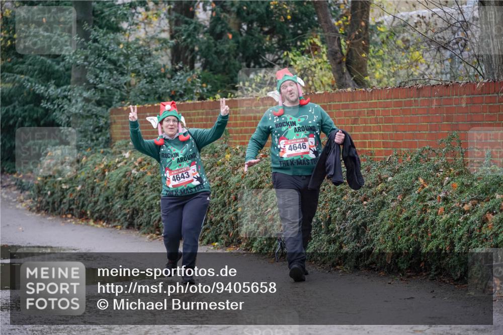 07.12.2025 - St. Pauli X-Mass-Run No. 15 Michael Burmester http://msf.ph/oto/9405658 07.12.2025 11:13:28 Laufen 4646, 4643 meine-sportfotos.de