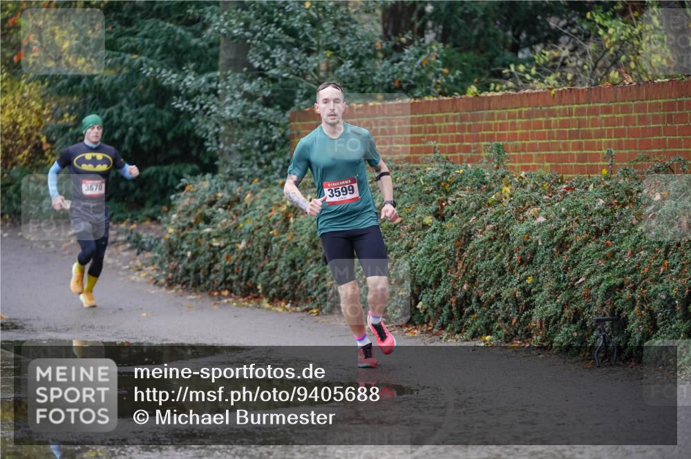 07.12.2025 - St. Pauli X-Mass-Run No. 15 Michael Burmester http://msf.ph/oto/9405688 07.12.2025 11:16:45 Laufen 3670, 5, 3599 meine-sportfotos.de