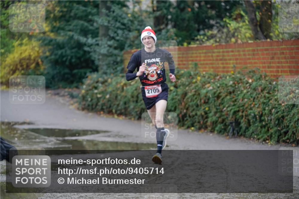 07.12.2025 - St. Pauli X-Mass-Run No. 15 Michael Burmester http://msf.ph/oto/9405714 07.12.2025 11:17:25 Laufen 2705 meine-sportfotos.de